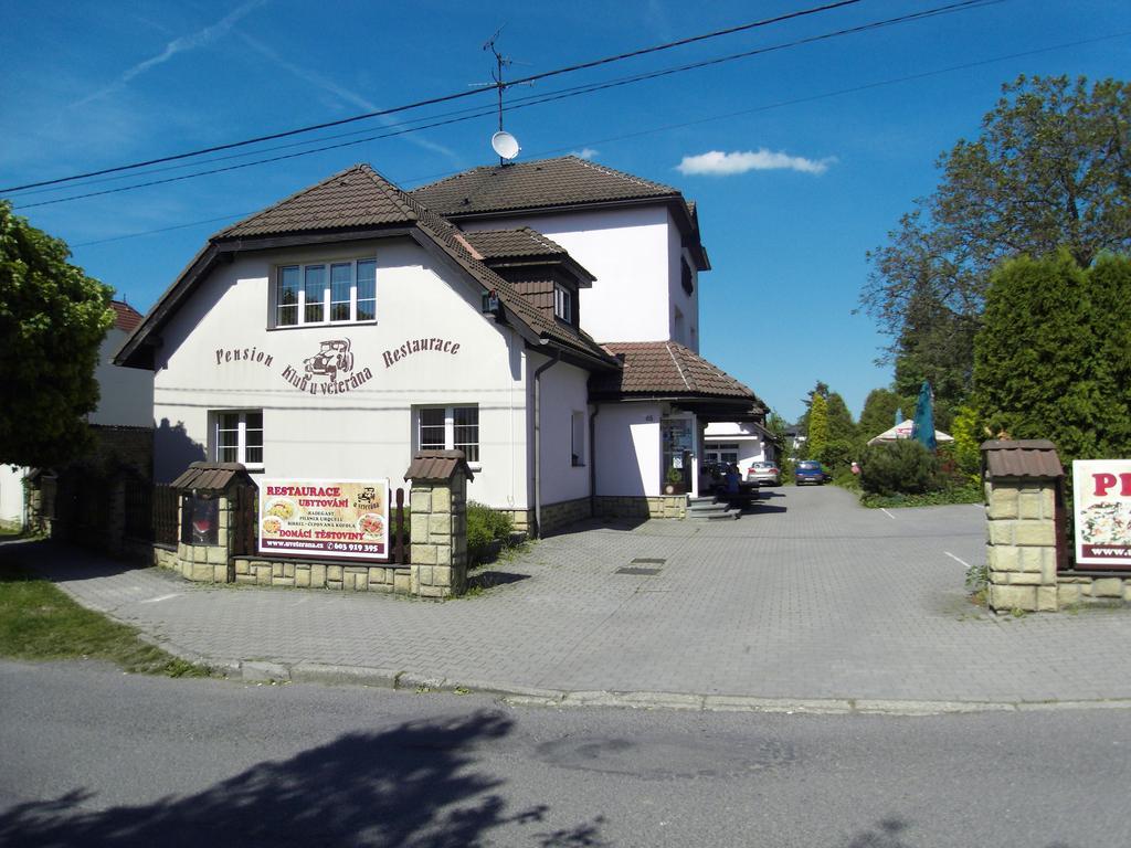 Penzion A Restaurace U Veterana Frenštát pod Radhoštěm Esterno foto